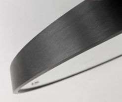 thiết kế khung nhôm màu đen